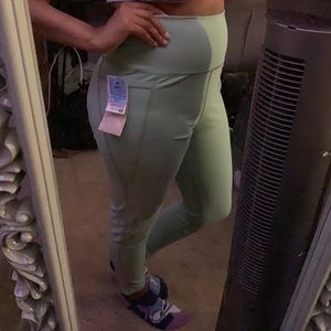 Sage Collective Leggings